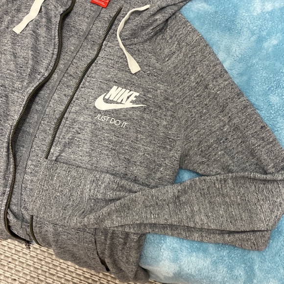 Nike Athletic Zip Up - Picture 3 of 3